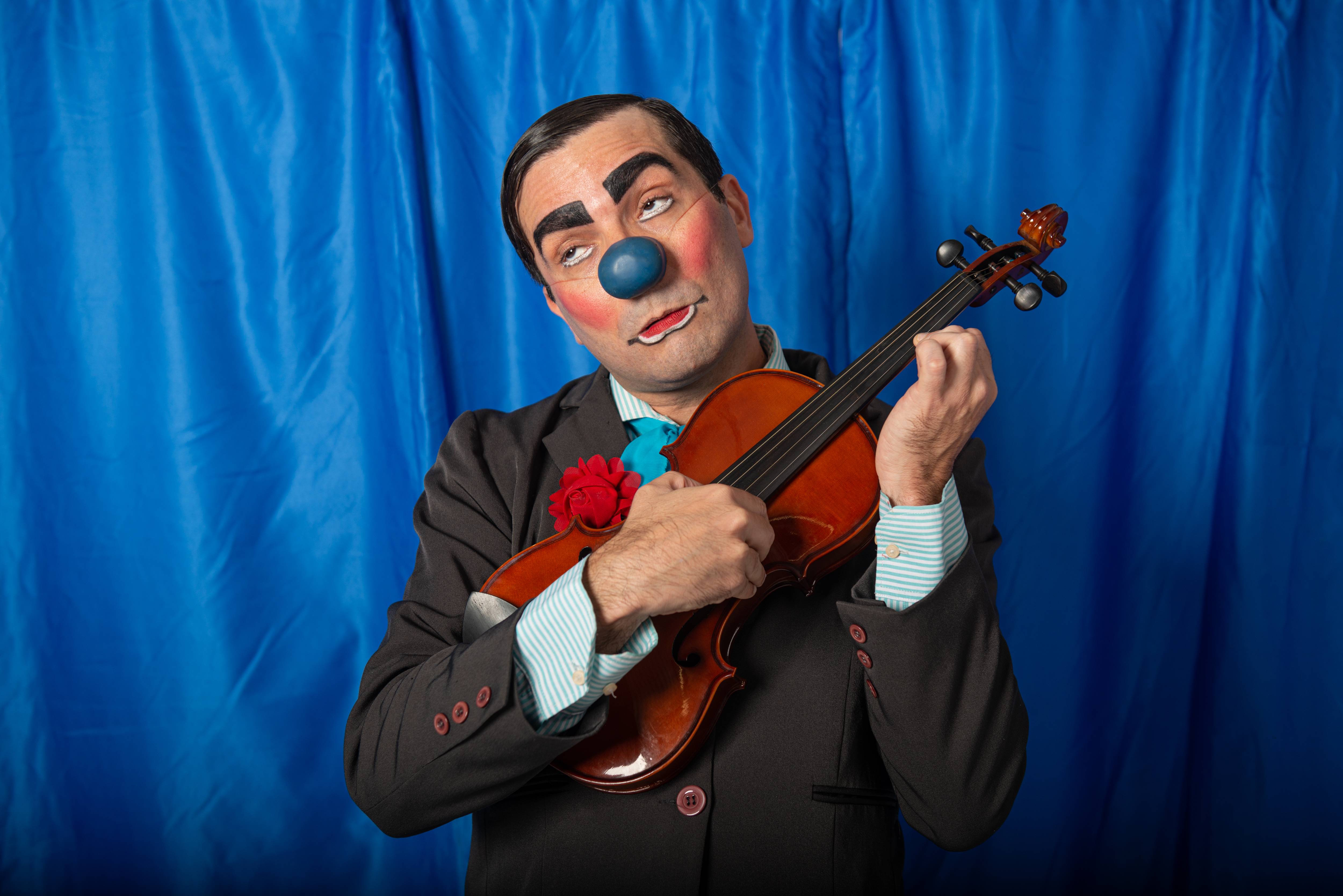 O Violinista Mosca Morta - Foto 1