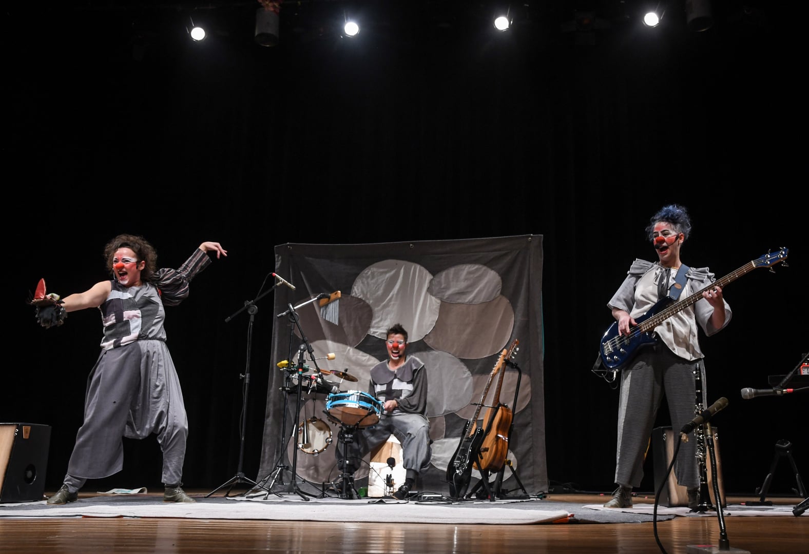 Espetáculo Circense Infantil: Concerto em Cores - Foto 1