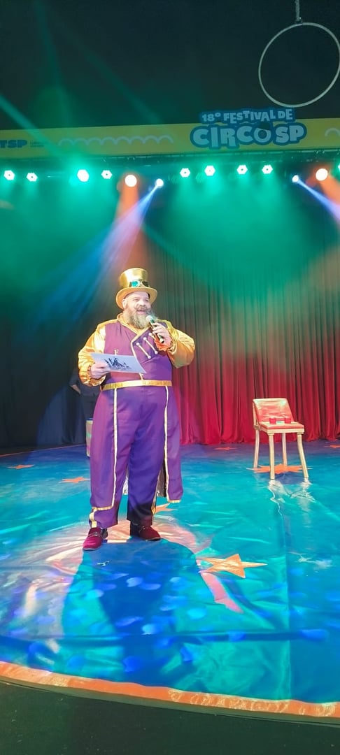 Mestre de cerimônias, FUSKA o BELO - Foto 1