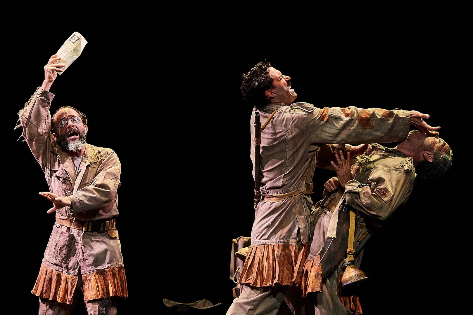 Ordinários | LaMínima - Circo e Teatro - Foto 1