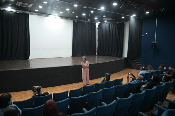 17-11-2025 - Bate Papo - Juliana Magrão (5)