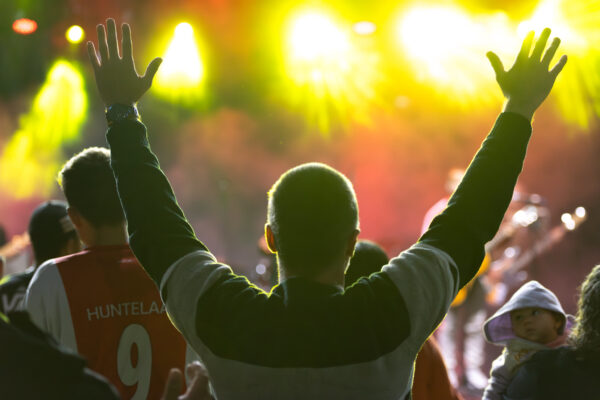 ADRIANO ESCANHUELAwww.escanhuela