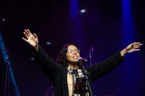 ADRIANO ESCANHUELAwww.escanhuela